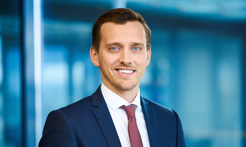 Úlfar Freyr Stefánsson ráðinn framkvæmdastjóri áhættustýringar Arion banka – Gísli S. Óttarsson lætur af störfum  - mynd