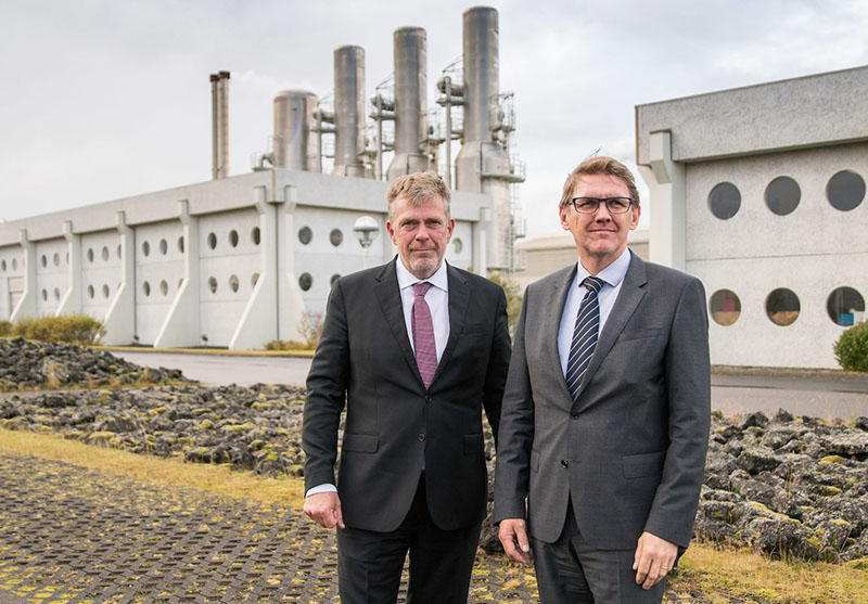 Ásgeir Margeirsson, forstjóri HS Orku, og Höskuldur H. Ólafsson, bankastjóri Arion banka.  - mynd