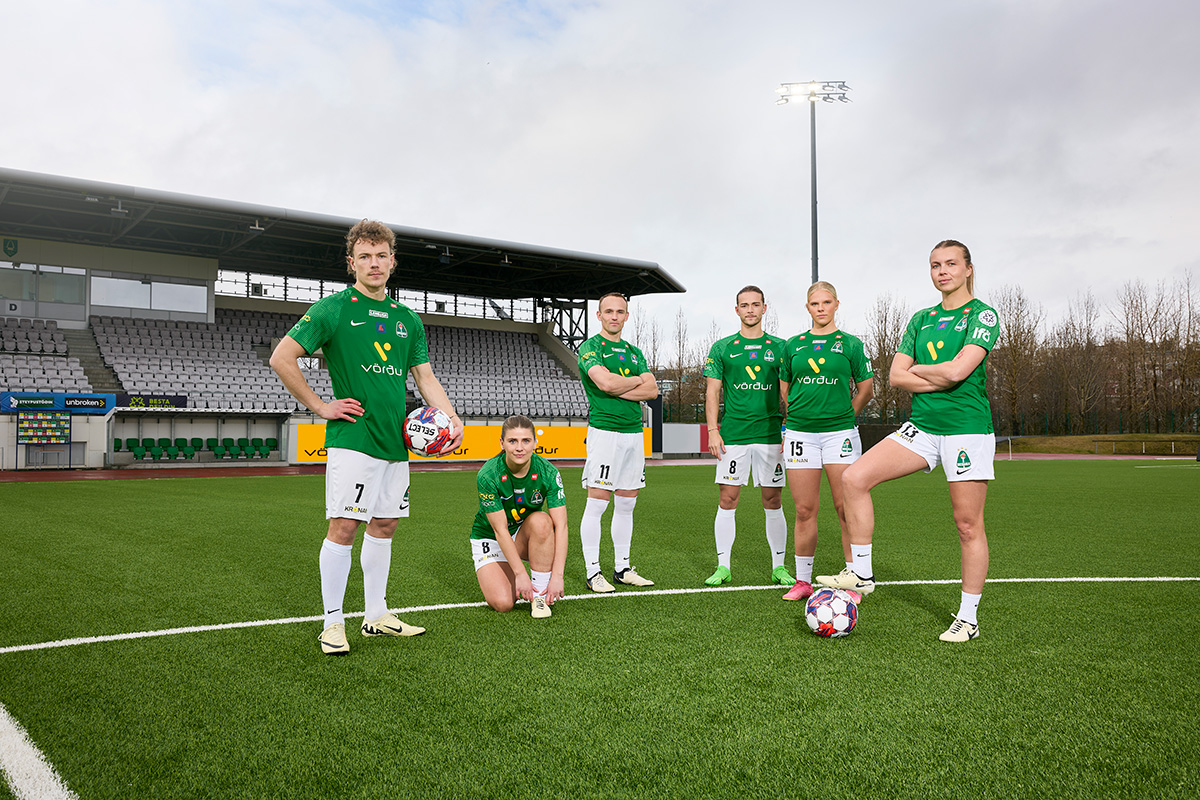 Vörður aðalbakhjarl Íslandsmeistara bæði kvenna og karla í knattspyrnu - mynd