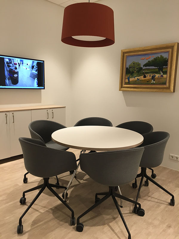 Útibú Arion banka á Egilsstöðum í nýju húsnæði - mynd