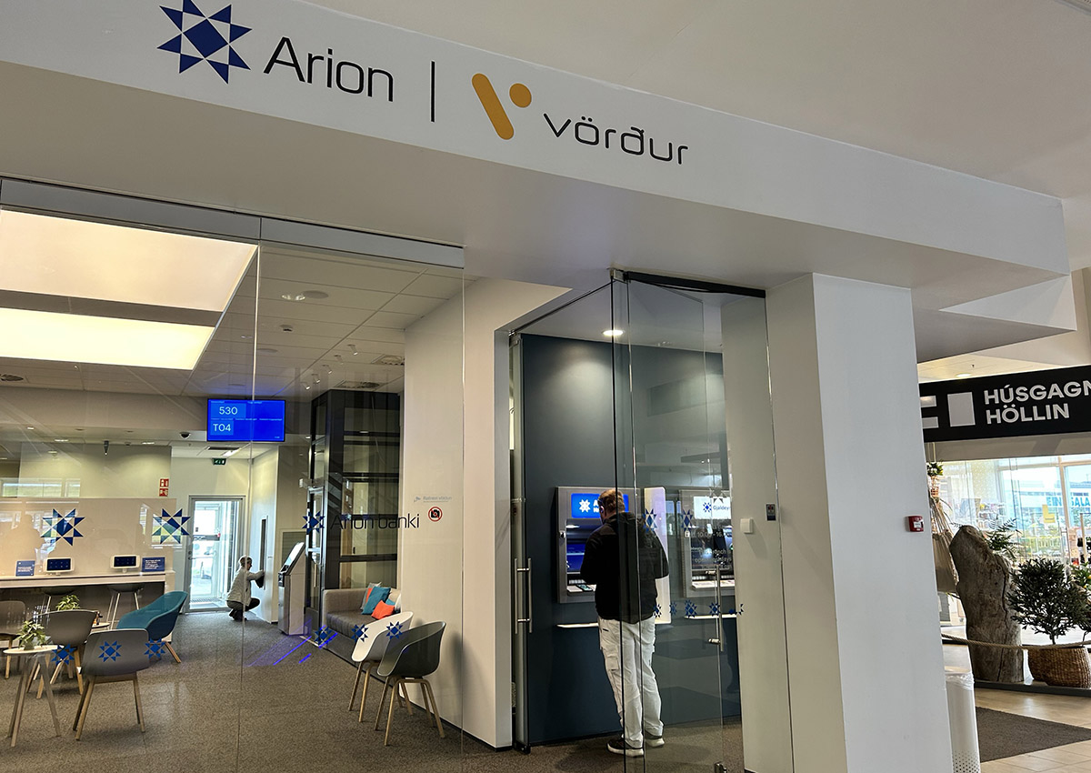 Vörður opnar nýtt útibú á Höfða - mynd